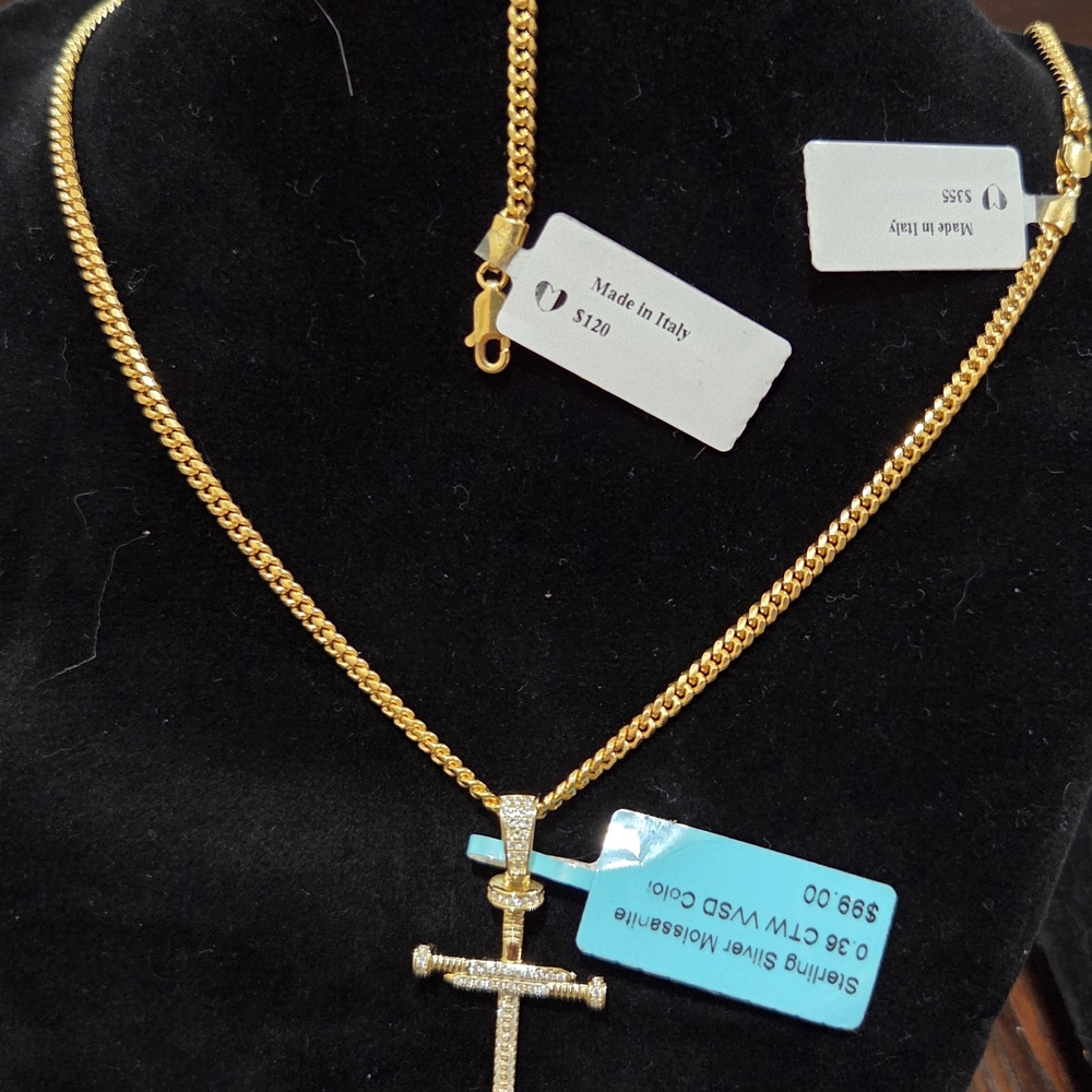 Gold Cross Pendant Necklace